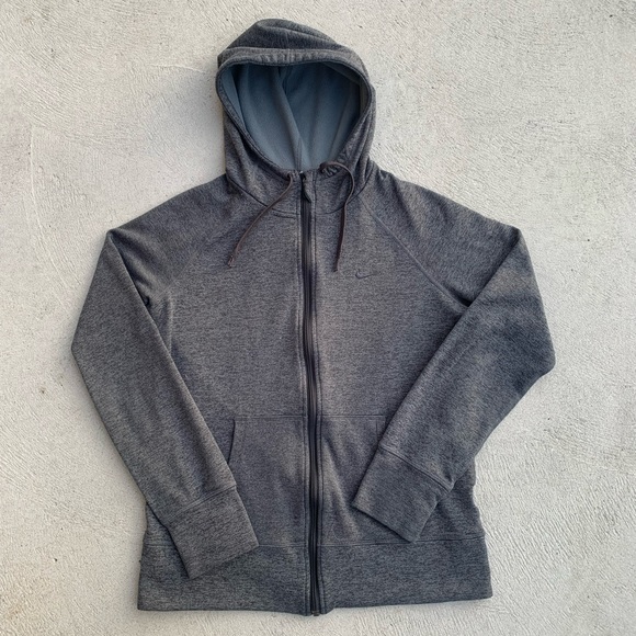 Nike Therma Fit Hoodie Women’s Medium - Picture 1 of 6